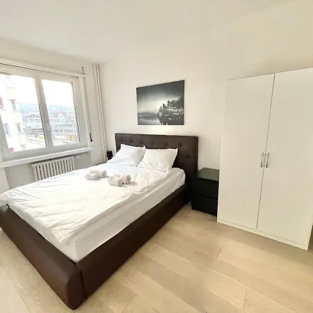3.5 In Zurich-oerlikon Apartman *